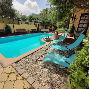 *** Guest house Casa Mica Romania