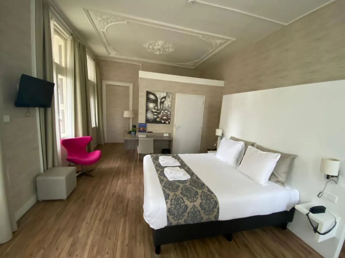 Hotel Andante Aan Zee La Haye 3*,